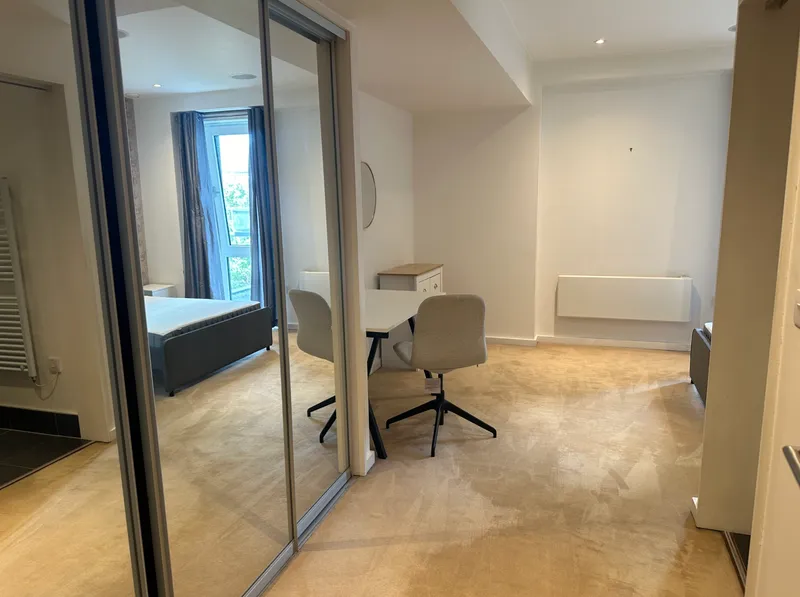 Brayford Waterfront // 2 Bed & 2 Bath // JULY 2026 - Image 17